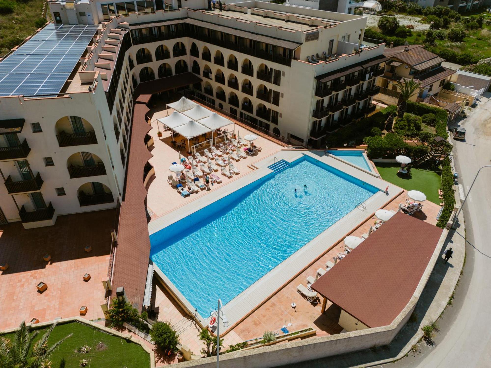 אלגהרו Hotel Calabona מראה חיצוני תמונה
